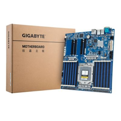 4. Płyta główna Gigabyte MZ33-AR0 1x SP5 AMD Epyc 9004 SoC (24x DIMM, 6x MCIO 8i, 1xM.2, 2x10Gbe, IPMI, E-ATX)