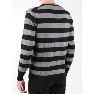 2. Sweter Guess M21R03Z0C20