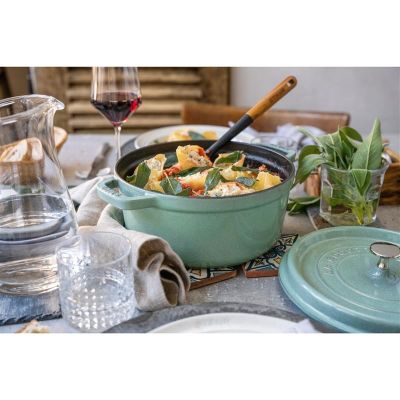 5. Garnek żeliwny okrągły STAUB 40508-706-0 - 5,2 ltr miętowy