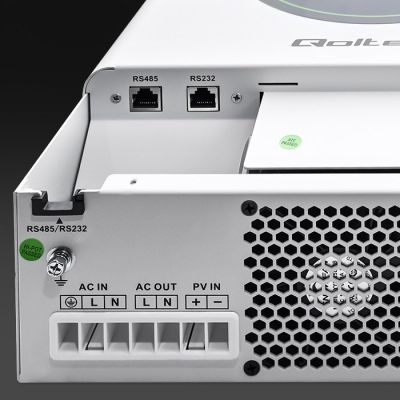 6. Qoltec Hybrydowy inwerter solarny Off-Grid 3500W | 100A | 24V | MPPT | BMS | opcja Wi-fi | Sinus | Power factor 1.0