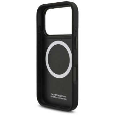 7. Etui BMW M Kevlar Matt MagSafe na iPhone 17 Pro - czarne