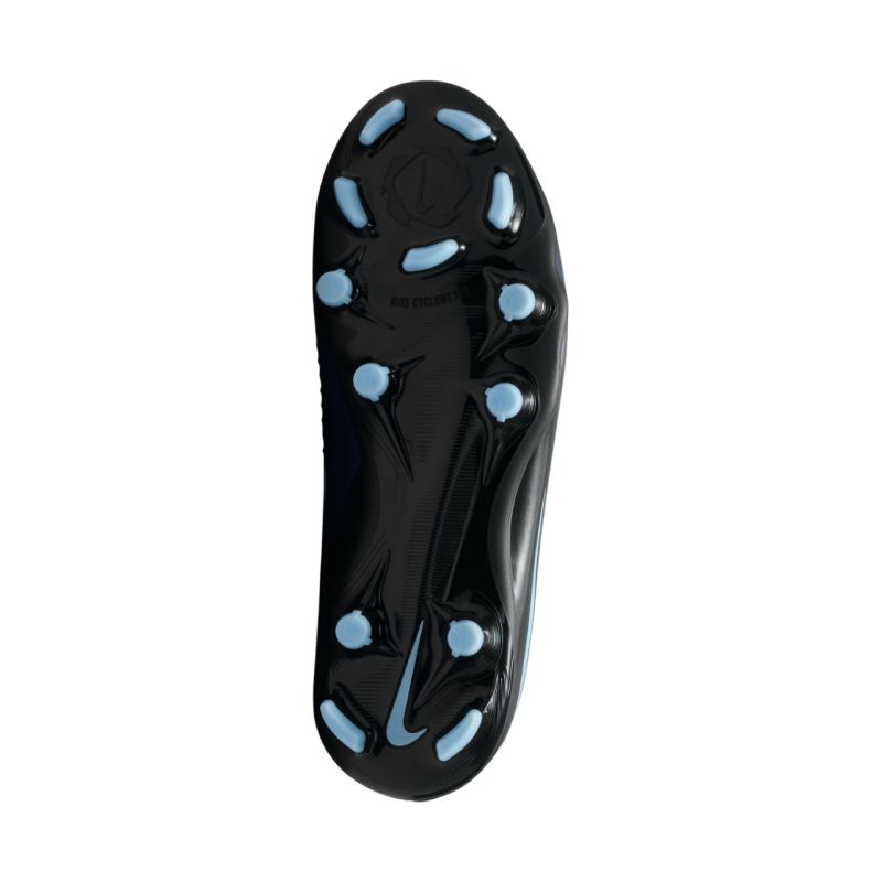 6. Buty piłkarskie dla dzieci Nike Phantom 6 High Academy FG/MG HQ2042 003