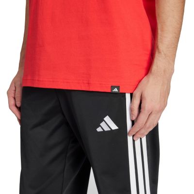 11. Koszulka męska adidas Logo Graphic czerwona JJ3934