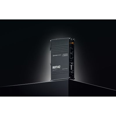 7. Teltonika Router przemysłowy RUT142 WiFi 4, RS232, 2x RJ45 100Mb/s, IP30