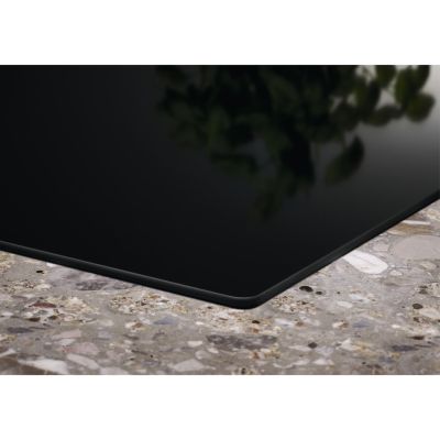 2. Płyta ceramiczna ELECTROLUX LHR3233CK