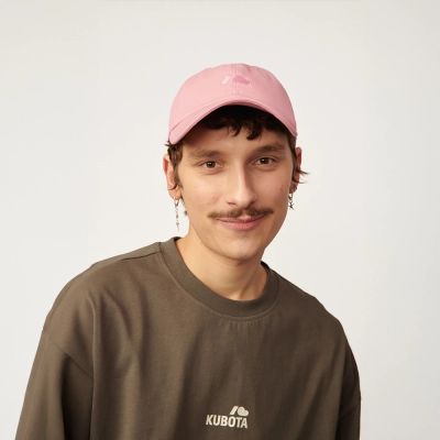 6. Kubota czapka z daszkiem różowa K25SS-501-001-28-1