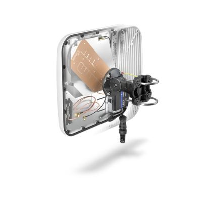 3. QuWireless QuMax XR All In antena Antena kierunkowa PoE/LAN 7 dBi