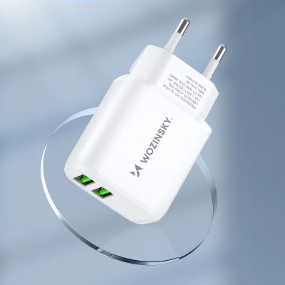 11. Ładowarka sieciowa Wozinsky CUWCW 2,4A 2 x USB-A - biała