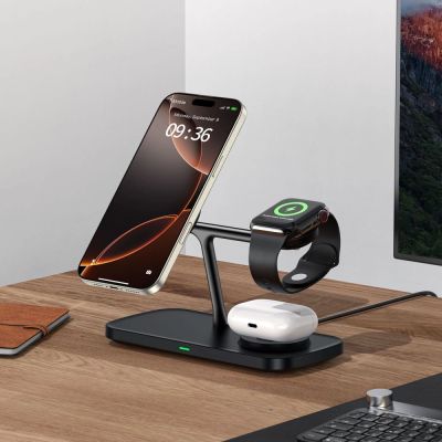 7. Ładowarka bezprzewodowa Tech-Protect QI15W-A45 3w1 z MagSafe do urządzeń Apple - czarna