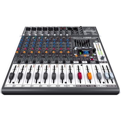 2. Behringer X1222USB - Mikser audio