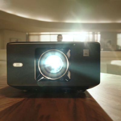 25. Projektor multimedialny Yaber K3 LCD FullHD 1080p z głosnikami JBL - czarny