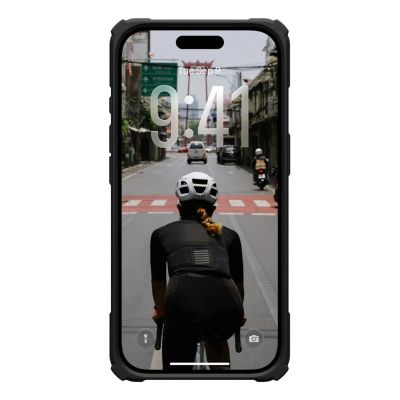 4. Urban Armor Gear 11452711404G pokrowiec na telefon komórkowy 16 cm (6.3") Czarny, Przezroczysty