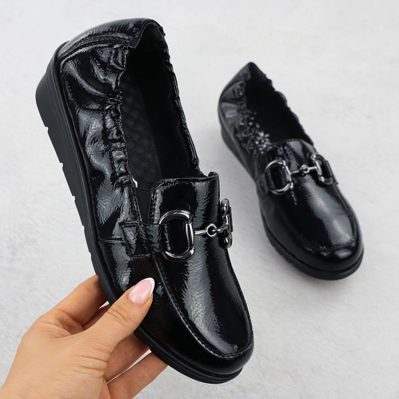 2. Skórzane półbuty damskie lakierowane na koturnie czarne Rieker L5352-00