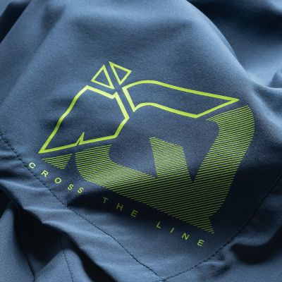 10. Spodenki IQ Cross The Line Reno Jr 92800597507