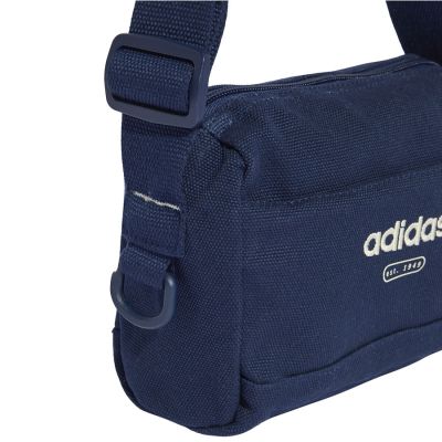 4. Torba adidas Canvas KS9567