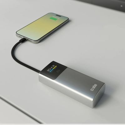 8. Powerbank SBS 10000mAh PD 20W z wyświetlaczem LCD i wbudowanym kablem USB-C - szary