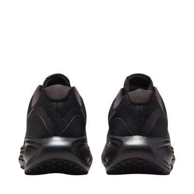 3. Buty damskie Nike Revolution 8 czarne HJ8485 002