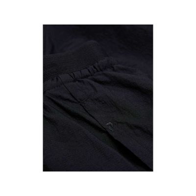 4. Szorty damskie PEAK PERFORMANCE W Discover 2-In-1 Shorts kolor czarny
