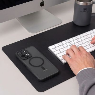 6. Etui Tech-Protect Magmat MagSafe na Xiaomi Redmi 17 4G / 17 5G - czarne matowe