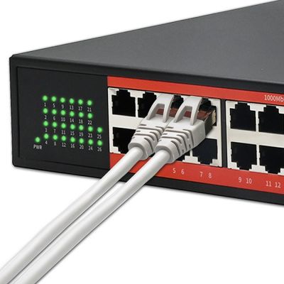 5. Qoltec Przełącznik sieciowy SWITCH Gigabit Ethernet | 24x RJ45 | 2x SFP | 1000 Mb/s