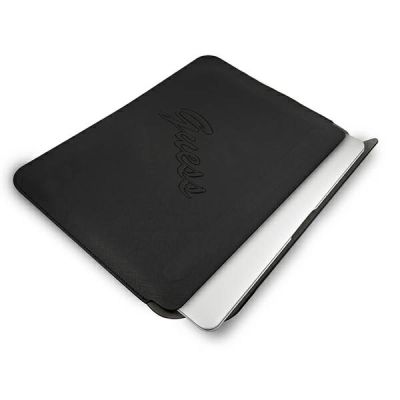4. Pokrowiec Guess Saffiano Script na laptopa 13'' - czarny