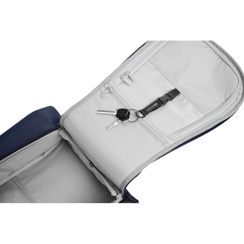 8. XD DESIGN PLECAK BIZZ BACKPACK GRANATOWY P/N: P705.935