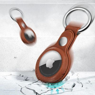 4. Etui Tech-Protect NaturalFit na Apple AirTag 1 / 2 - brązowy
