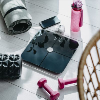 9. Waga łazienkowa ADLER AD 8187b czarna