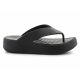 7. Japonki Crocs Getaway Platform Flip Black W 209410-001