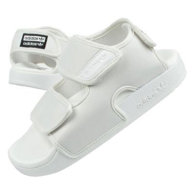 22. Sandały adidas Adilette U EG5026
