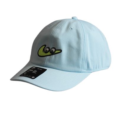 4. Czapka z daszkiem dziecięca Nike Club Kids Błękitna - FZ0831-474