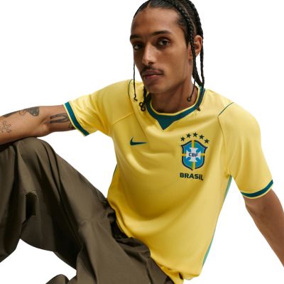 4. Koszulka męska Nike Brazil 2026 Stadium Home żółta IF7054 724