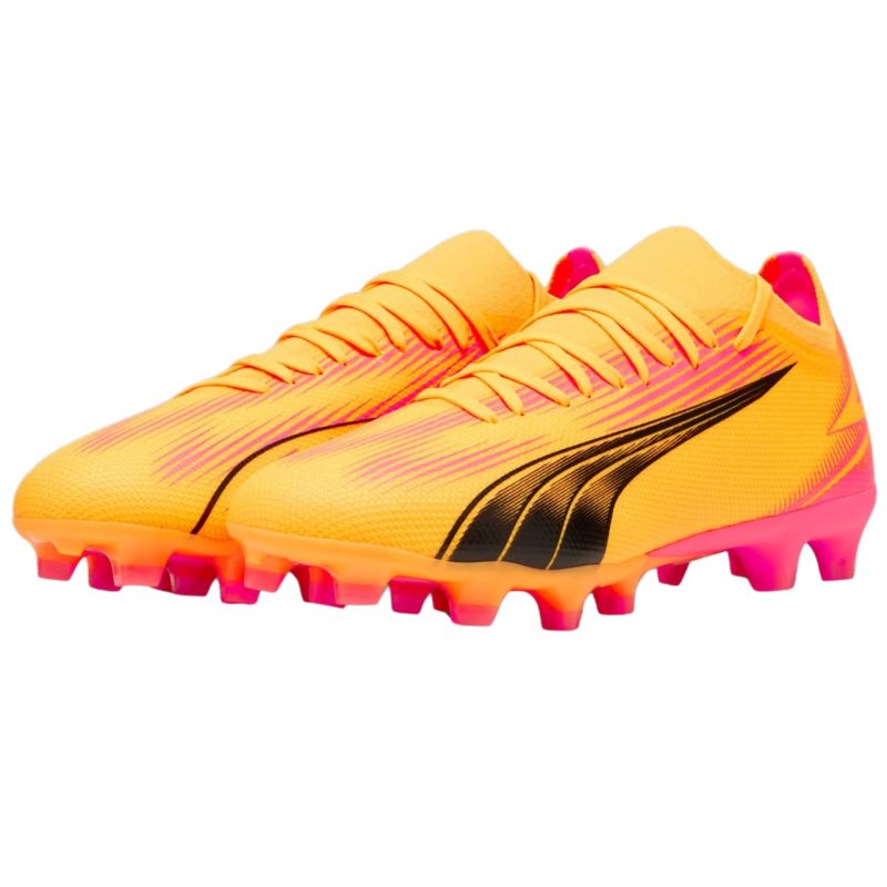 6. Buty piłkarskie Puma Ultra Match FG/AG 107754 03