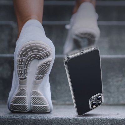 12. Baseus Frosted Glass Case etui pokrowiec do iPhone 13 Pro sztywna obudowa z żelową ramką czarny (ARWS000401)