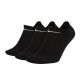 3. Skarpetki Nike Everyday Max Lightweight 3Pak SX7678-010