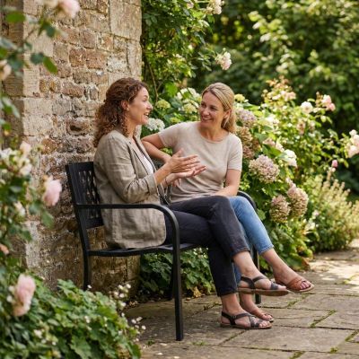 4. ŁAWKA OGRODOWA 119x50x75CM