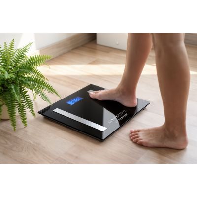 15. Waga z funkcją bluetooth Esperanza EBS016K (kolor czarny)