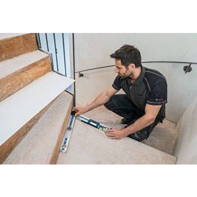 2. Bosch GAM 220 Professional cyfrowe mierniki kąta 0 - 220°