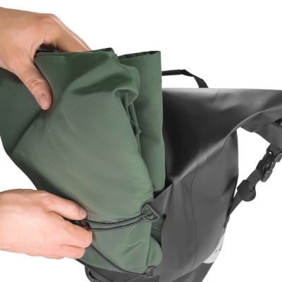 13. Wozinsky wodoodporna torba rowerowa sakwa na bagażnik 25l czarny (WBB24BK)