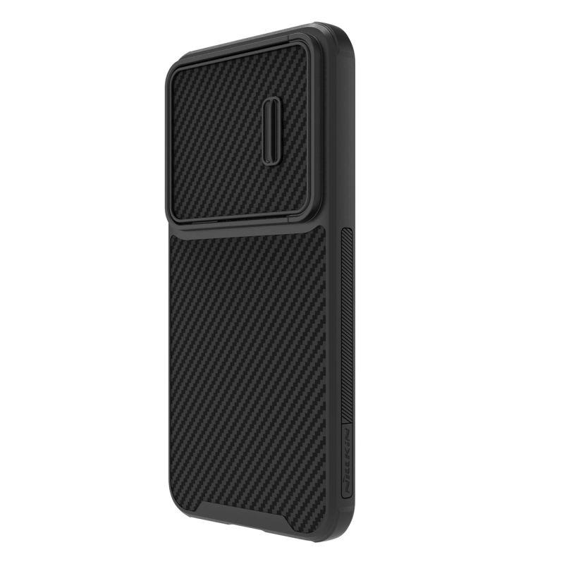 4. Nillkin Synthetic Fiber S Case etui Samsung Galaxy S23+ pokrowiec osłona na aparat czarne