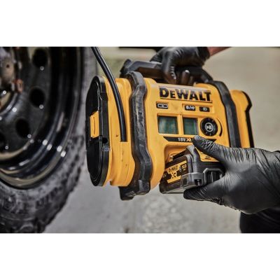 14. Kompresor akumulatorowy 18V Dewalt DCC018N-XJ