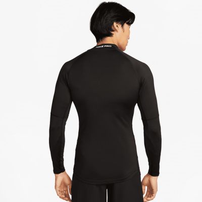 2. Koszulka Nike Pro LS FB7908-010