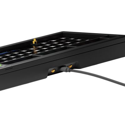 4. Glorious PC Gaming Race GMMK 3 Barebones klawiatura Dom USB Nie Czarny