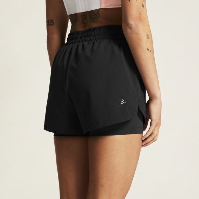 4. Spodenki Craft Adv Essence 2-IN-1 Shorts 2 W 92800660018
