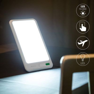 7. Lampa światła dziennego Medisana LT 460 (powierzchnia 20x12 cm)