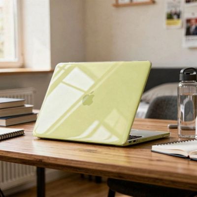 6. Etui Tech-Protect Softshell na MacBook Neo 13" 2026 - przezroczyste