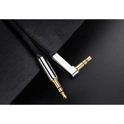 10. Ugreen płaski kątowy kabel przewód audio AUX 3,5 mm mini jack 0,5 m czarny (AV119 10596)