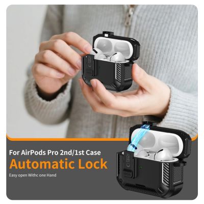 5. Etui Tech-Protect Carbonox MagSafe na AirPods Pro - czarne