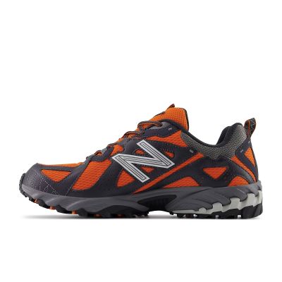 8. Buty New Balance M ML610TAI