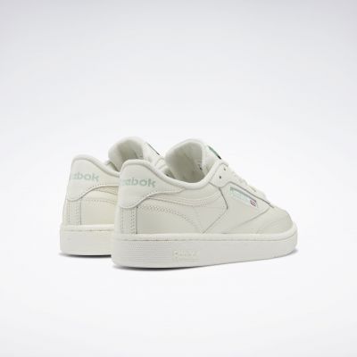 4. Buty Reebok Club C 85 Vintage W 100025378